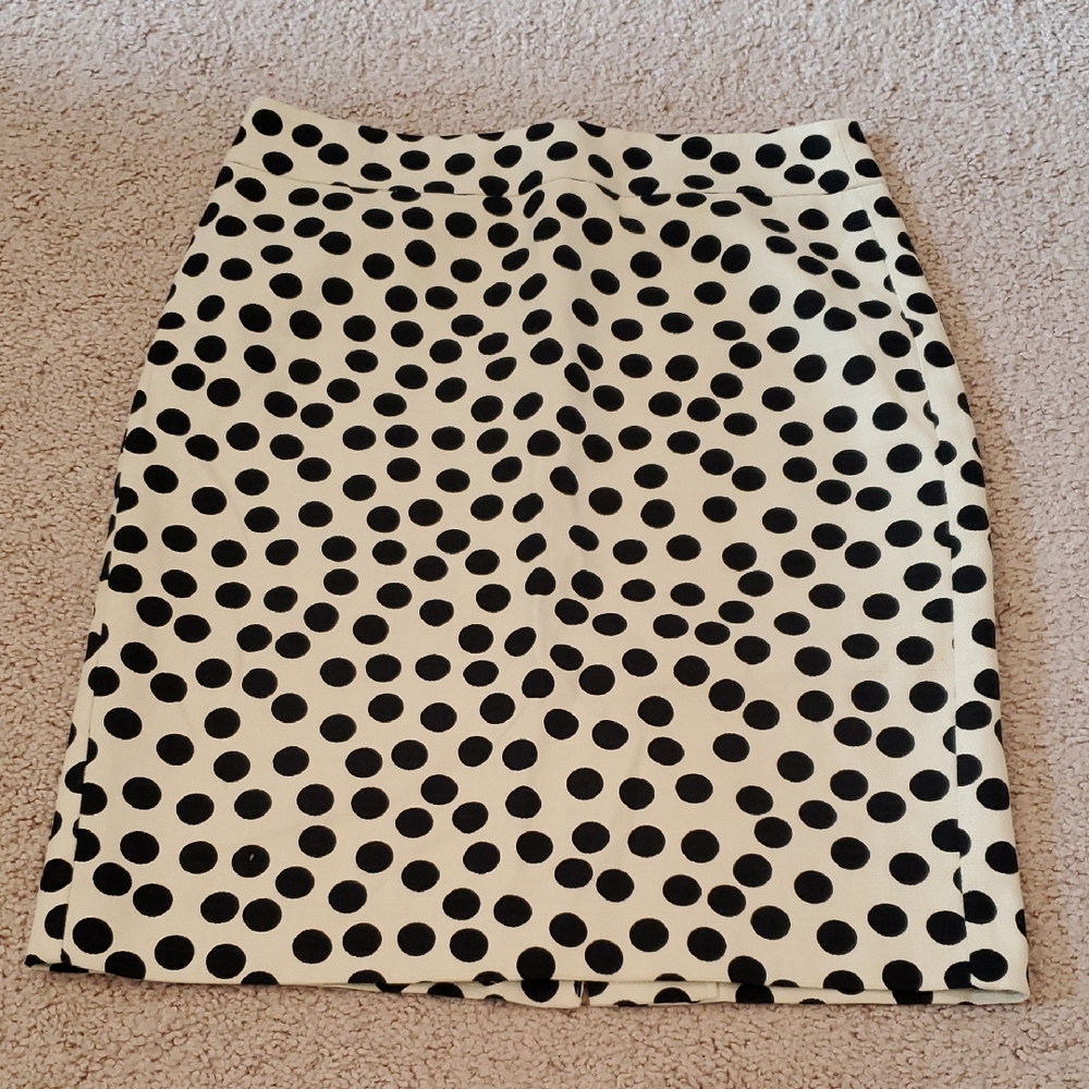Ann Taylor Black and Cream Polka Dot Pencil Skirt